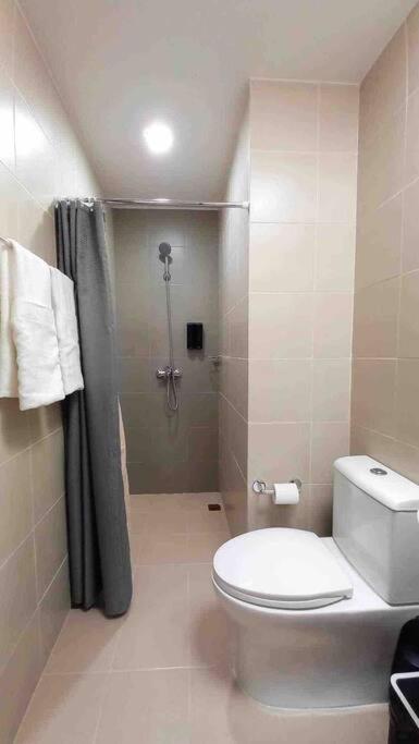 1Br With Extra Room At One Regis- Megaworld Баколод Экстерьер фото