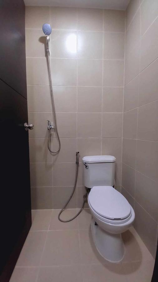 1Br With Extra Room At One Regis- Megaworld Баколод Экстерьер фото