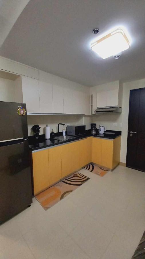 1Br With Extra Room At One Regis- Megaworld Баколод Экстерьер фото
